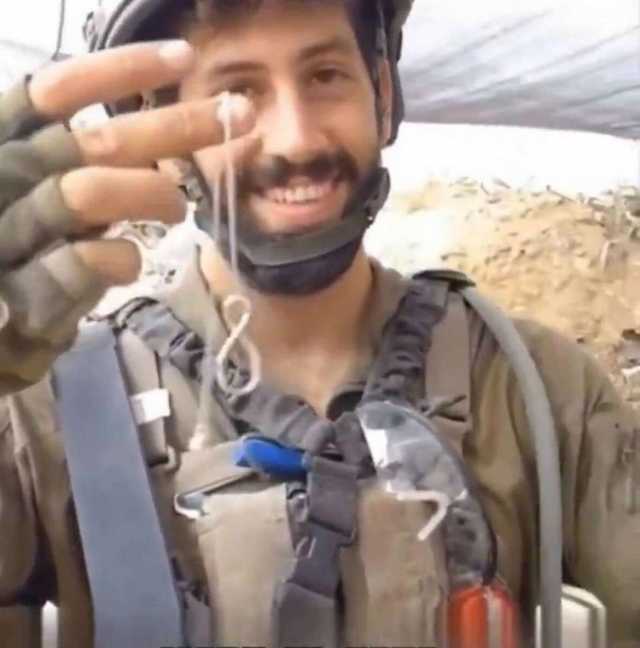 إلى جانب الإبادة .. الاحتلال ينهب ويسرق في غزة