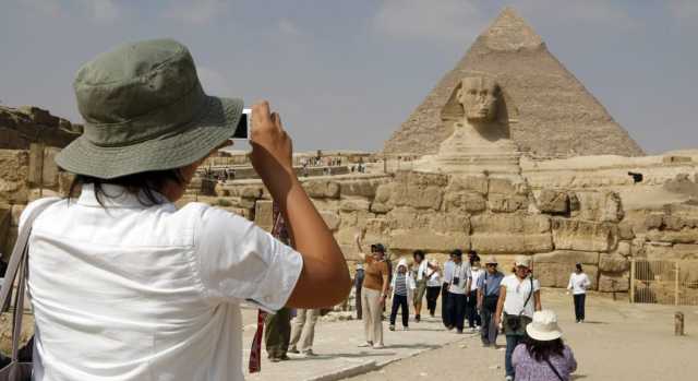 مصر تلغي تمييزًا تمنحه للعرب منذ عقود وتساوي معاملتهم بالأجانب