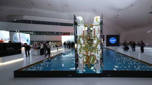 السعودية تقلص عروض العمل للوافدين… مزايا أقل ورواتب أكثر تحفظًا