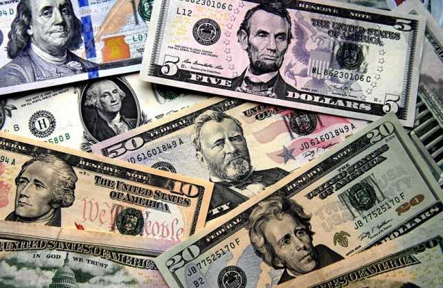 بلومبرغ: الجمهوريون يناقشون رفع الضرائب على أصحاب الملايين إلى 40%