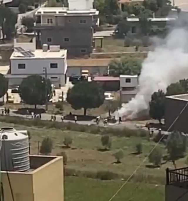 بالفيديو .. غارة جوية تستهدف أحد عناصر حزب الله في بلدة دير كيفا جنوب لبنان