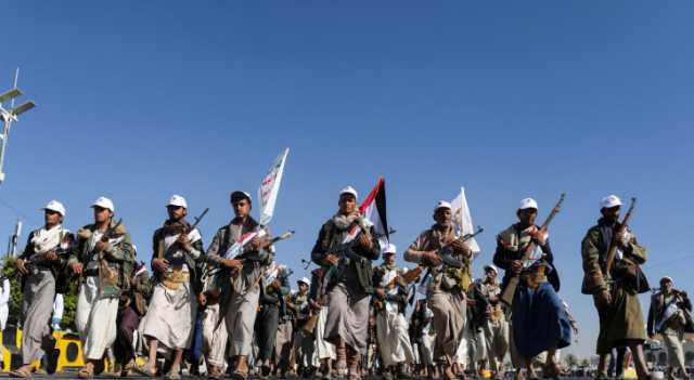 عاجل : الحوثيون يعتزمون منع السفن من المرور عبر المحيط الهندي