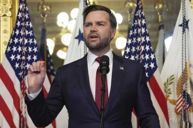 فانس: اختبار الترسانة النووية الأمريكية مهم للأمن القومي