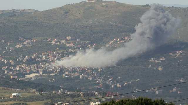 الاحتلال يعلن مهاجمة 10 أهداف في لبنان
