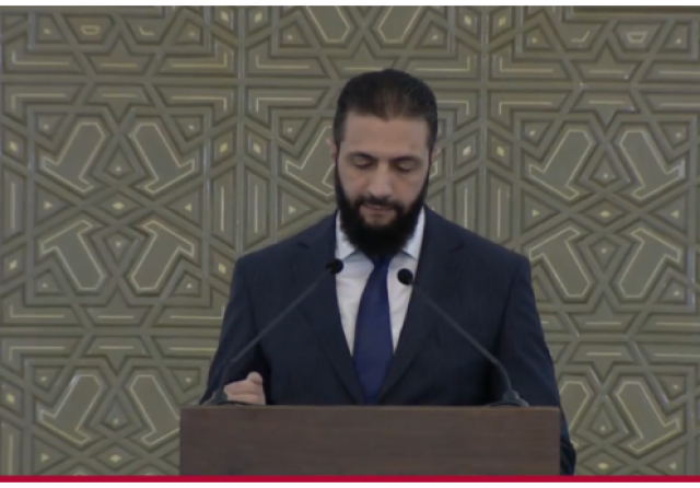الشرع: نعمل على بناء جيش وطني وتقوية العملة السورية