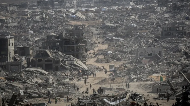 الاحتلال يمنع إخراج 16 ألف مريض للعلاج