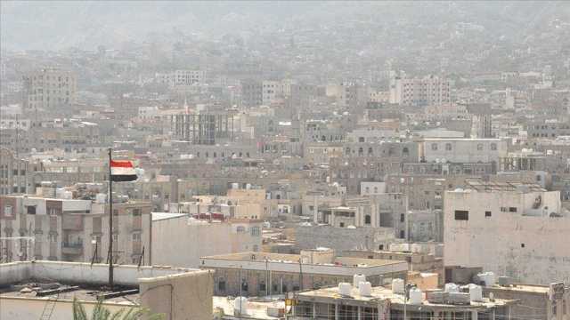 عاجل : إعلام حوثي يعلن عن غارة أمريكية بريطانية على تعز