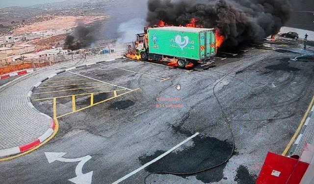 100 نائب في الكونغرس يطالبون بطرح قانون لمكافحة عنف المستوطنين بالضفة