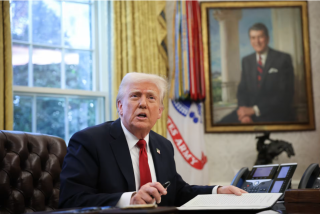 منها الأردن .. ترامب يوقع أمرا تنفيذيا لبدء تصنيف فروع الإخوان كـمنظمات إرهابية