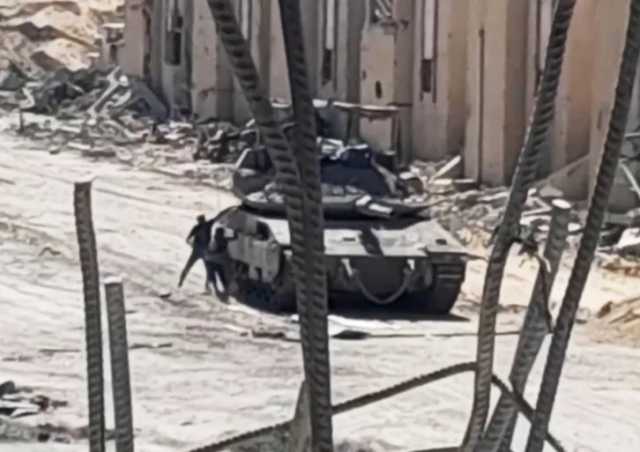 ديفيد هيرست: هكذا استدرجت حماس إسرائيل إلى فخ مميت