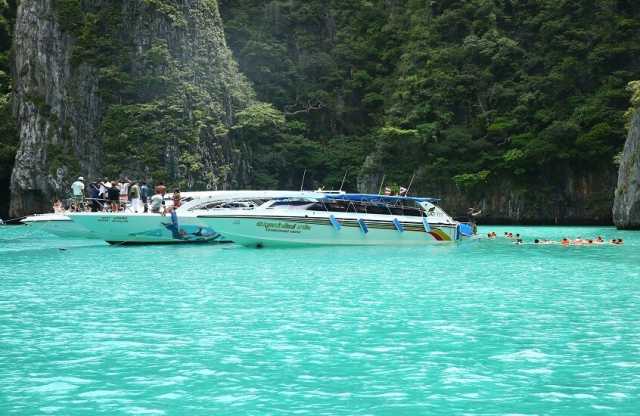 يديعوت أحرنوت تكشف تفاصيل فضيحة وسلوك فاحش ومقيت للسياح الإسرائيليين في تايلاند والسلطات تتحرك