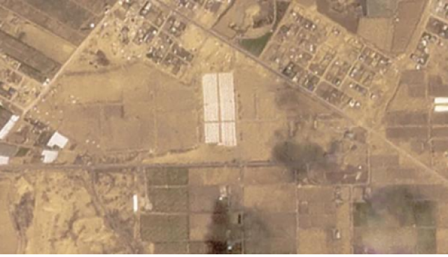 عاجل : صور بالأقمار الاصطناعية تُظهر بناء مجمع خيام قرب خان يونس