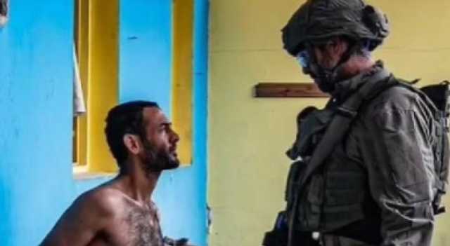 شموخ فلسطيني بغزة يجبر جنديا على حذف حساباته على مواقع التواصل
