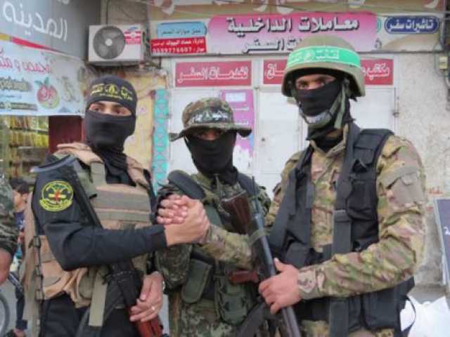 هذا هو سر اجتياح جنين.. ساعات حاسمة وتطورات ساخنة تقلب المعادلة وتفتح أبواب جهنم..  مصر تتحرك لوقف العدوان و”حماس” تهدد بدخول المعركة والمقاومة تستعد لكشف مفاجآتها.. وهذا ما يُرعب إسرائيل.. لماذا لم تشارك غزة؟ وهل موقف السلطة الفلسطينية رادع؟