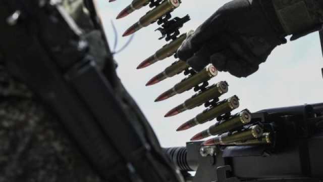 البنتاغون يتعهد بإمداد كييف بذخائر عنقودية ذات فعالية كبيرة