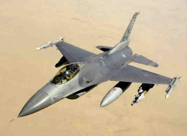 نيوزويك: إرسال طائرات “F-16” إلى كييف أمر معقد وخطير