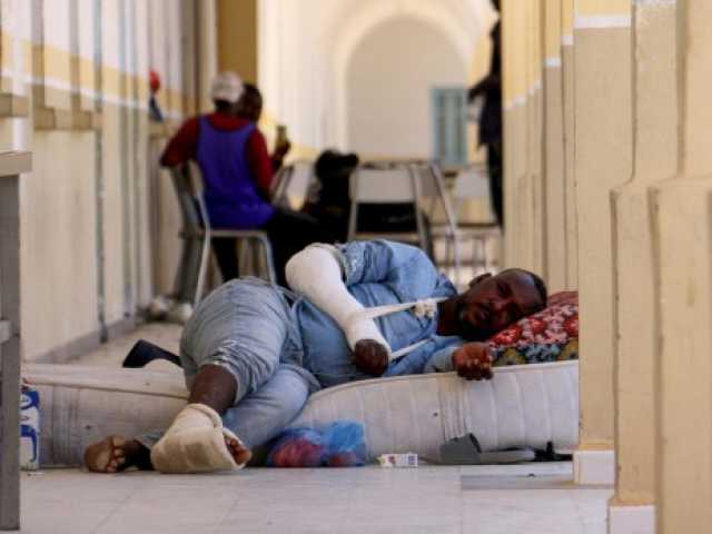 منظمات تونسية غير حكومية تدعو للإسراع في إيواء مهاجرين طردوا من صفاقس