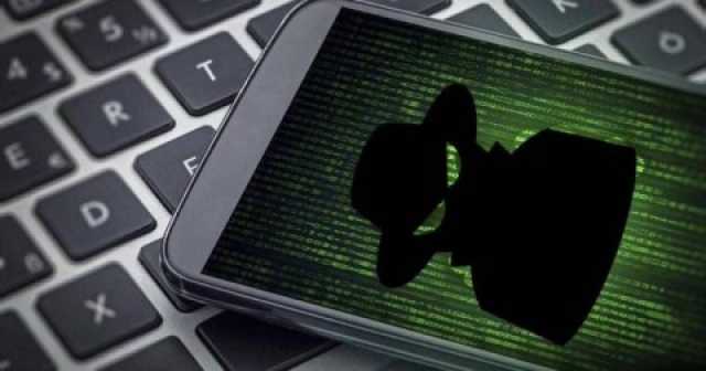 برامج للتجسس والقرصنة قد تكون على هاتفك.. احذفها فوراً