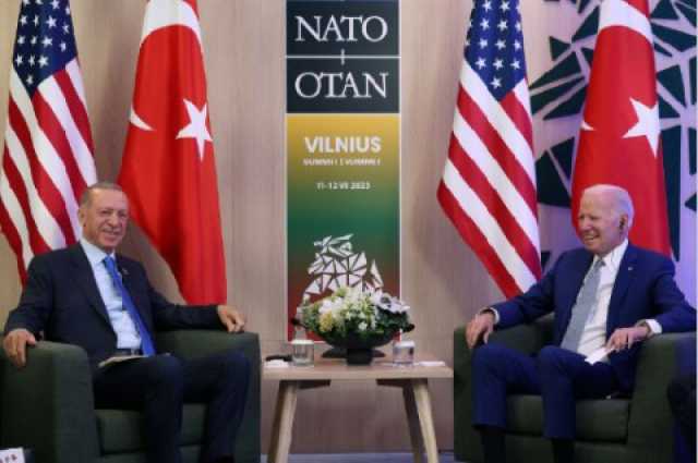 بايدن يشكر إردوغان على “شجاعته” في التخلي عن معارضته لانضمام السويد إلى حلف شمال الأطلسي ويؤكّد دعمه لبيع أنقرة مقاتلات إف-16