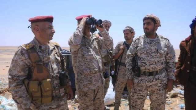 الرئاسي اليمني يؤكد جاهزية الجيش لردع أي تصعيد حوثي يحاول  تقويض فرص السلام