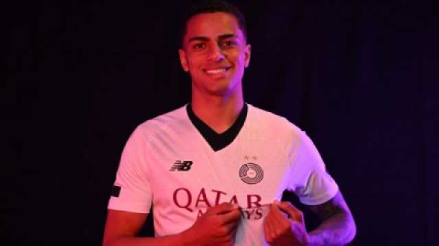 قلق في السد القطري بعد إصابة البرازيلي هنريكي في ودية الرجاء المغربي