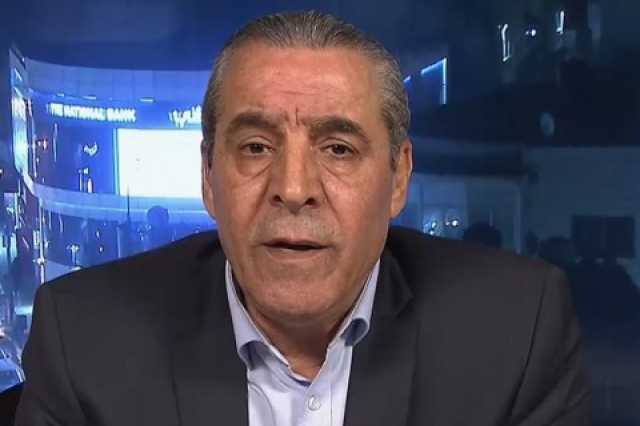 لماذا يطلب حسين الشيخ الرجل الطامح لخلافة الرئيس محمود عباس زيارة دمشق؟