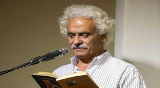 وفاة الشاعر والكاتب الفلسطيني زكريا محمد