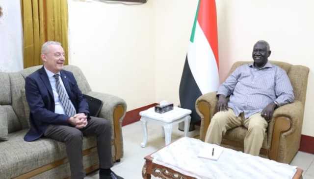 تفاصيل لقاء بين نائب البرهان ورئيس اللجنة الدولية للصليب الاحمر بشأن المساعدات الإنسانية لمتضرري الحرب.. وفق رؤية السودان