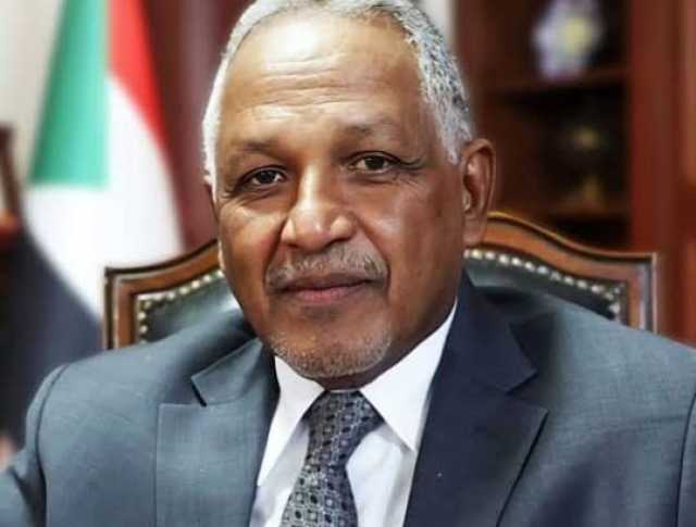 السودان .. البرهان يصدر قرارا بتعيين رئيس وزراء واعفاء وزيري الخارجية و التربية والتعليم وتكليف خلفا لهما