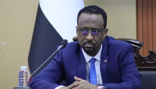 الحكومة السودانية تكشف مهمة طائرة إستراتيجية من بين سبع مسيرات استهدفت بورتسودان وتحذر من غُرف تحكم