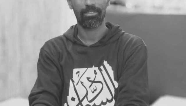 وسط حالة من الحزن.. موارة جثمان الصحفي السوداني يوسف هندوسة بالشارقة
