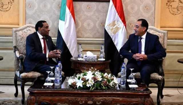 بالفيديو.. كامل إدريس يشكر الشعب المصري نيابة عن الشعب السوداني