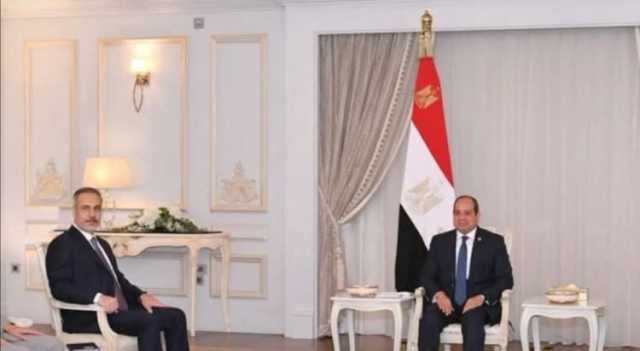 تركيا تطرق الأزمة السودانية بشدة.. ولقاء يجمع الرئيس السيسي وهاكان فيدان