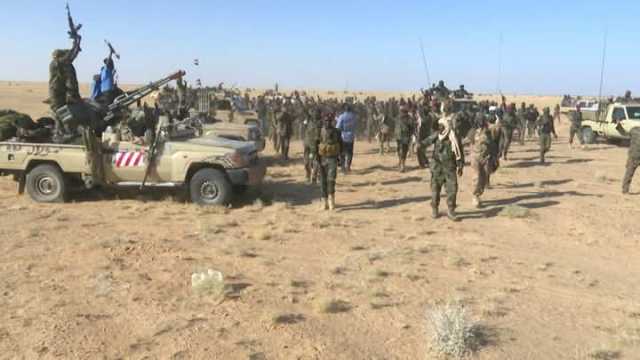 الدبة تكشف حقيقة تحرك الدعم السريع عبر الصحراء لمهاجمة المدينة