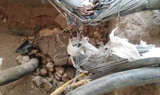 اظلام تام وانقطاع التيار وعطل فن كبير جراء استهداف محطة تحويلية للكهرباء في الشمالية