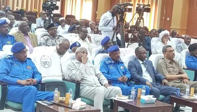 السودان.. وزير الداخلية يكشف عدد المركبات المنهوبة من الخرطوم