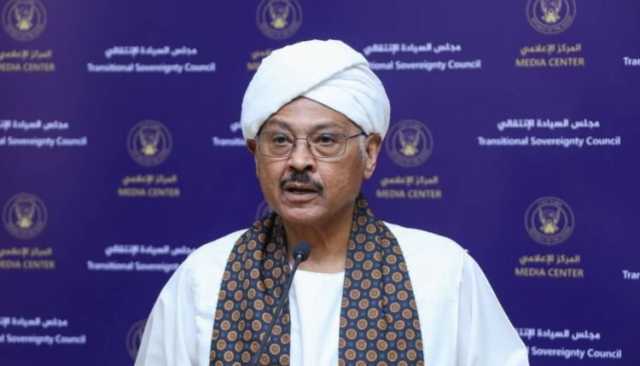 مبارك الفاضل يسمي دولة متورطة في قصف بورتسودان ويكشف أسباب خطيرة وينصح البرهان الجيش
