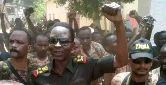 كباشي يصل بورتسودان ومنها إلى السعودية