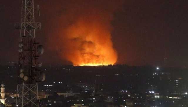 نتنياهو يوجه بتنفيذ غارات على غزة وحماس تؤخر تسليم جثة أسير إسرائيلي