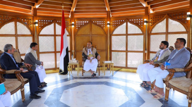 الرئيس المشاط يطلع من نائب وزير الخارجية على آخر مستجدات خزان صافر والجهود التي بذلت لعملية تفريغه
