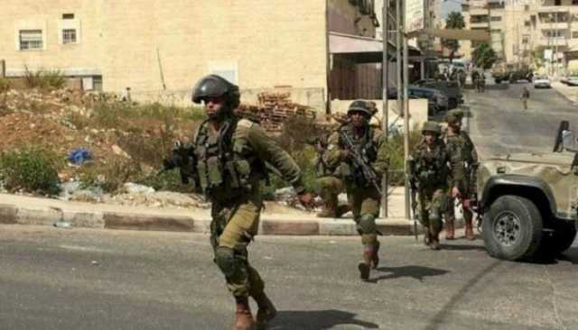 قوات العدو تقتحم قرى وبلدات في جنين ونابلس