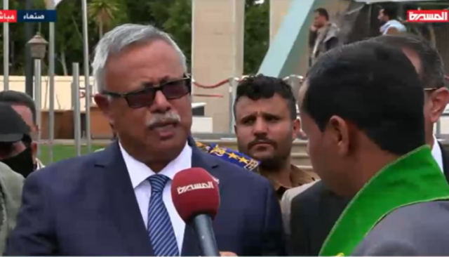 رئيس الوزراء وعدد من المسؤولين يطلعون على التجهيزات في الساحة المركزية للاحتفال بالمولد النبوي في ميدان السبعين
