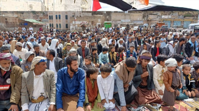 أبناء إب يحتشدون في جمعة التضامن والنصرة للشعب الفلسطيني ومقاومة الباسلة