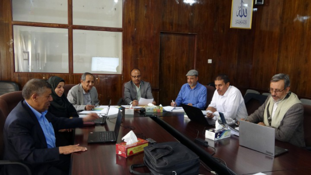 صنعاء تحيل ٩٤ مسؤولا في مناصب عليا بالدولة إلى النيابة بينهم 30 من شاغلي الوظائف المالية