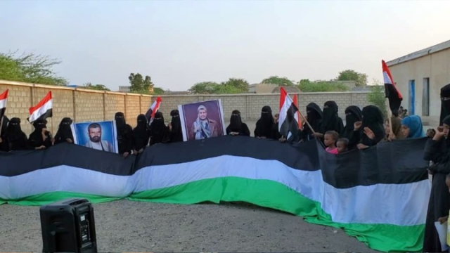 وقفة في مديرية الدريهمي بالحديدة تبارك عمليات القوات المسلحة ضد كيان العدو الصهيوني