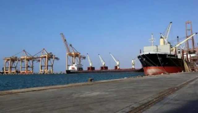 قيادي بارز في صنعاء يُحذر من عواقب تحركات أمريكية تستهدف ميناء الحديدة