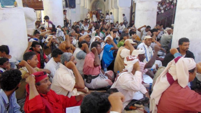  تحت شعار “الإيمان يمان والحكمة يمانية”.. مديريات المربع الجنوبي بالحديدة تحيي ذكرى جمعة رجب