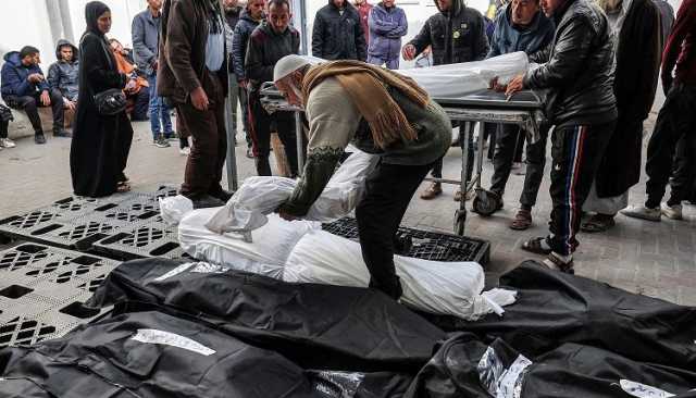 77 شهيدا في مجازر صهيونية جديدة بغزة