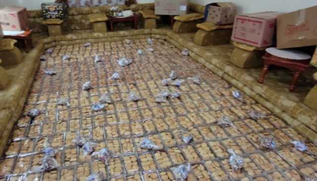 قافلة عيدية من حرائر السواد بصنعاء الجديدة دعماً للمرابطين في الجبهات