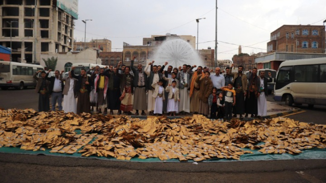 مصلحة الجمارك تسير قافلة عيدية للمرابطين في جبهات الشرف والبطولة